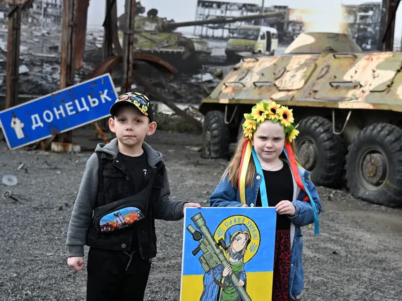 Oil Paintings by Children from Dnipro Shelter